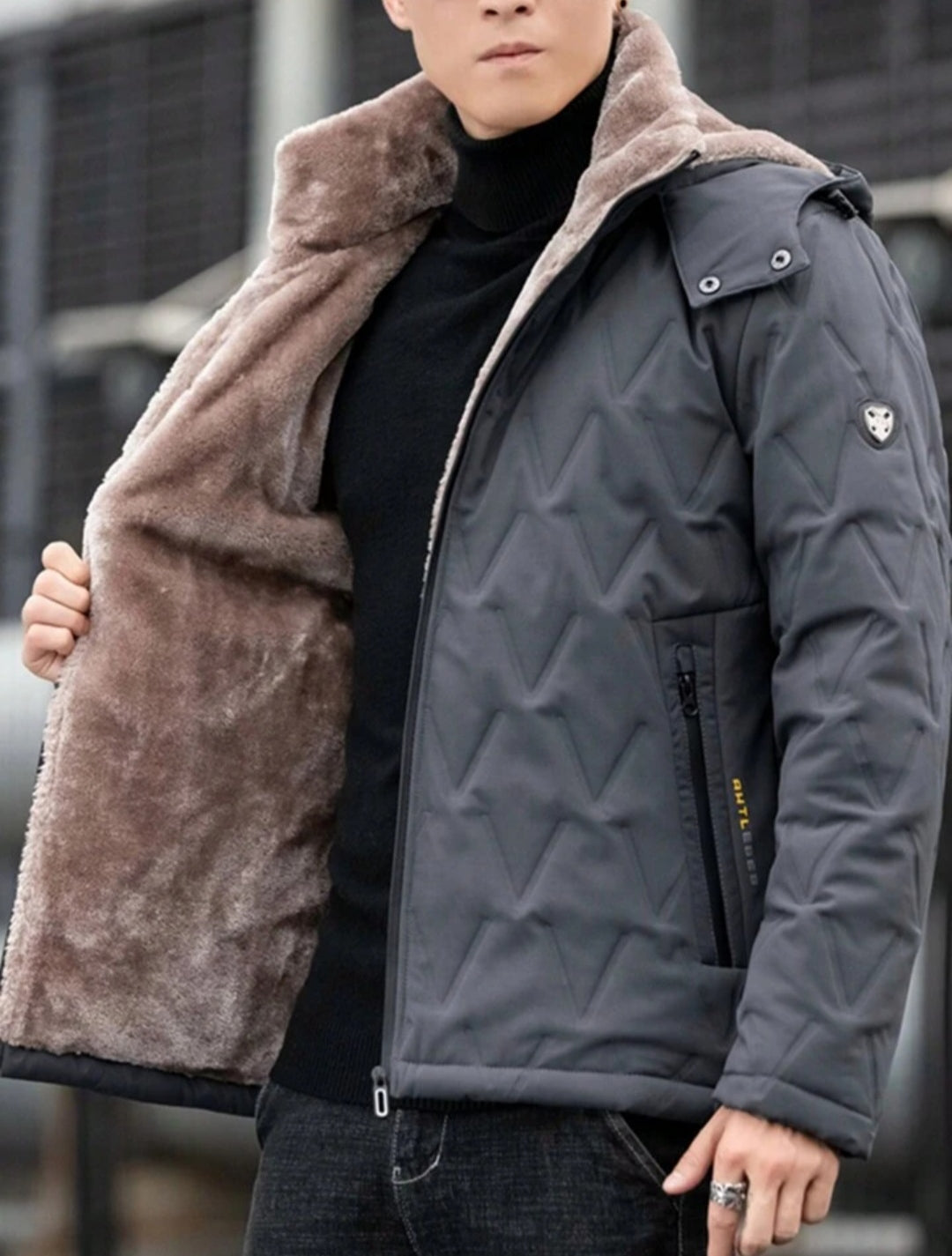 Vest M7