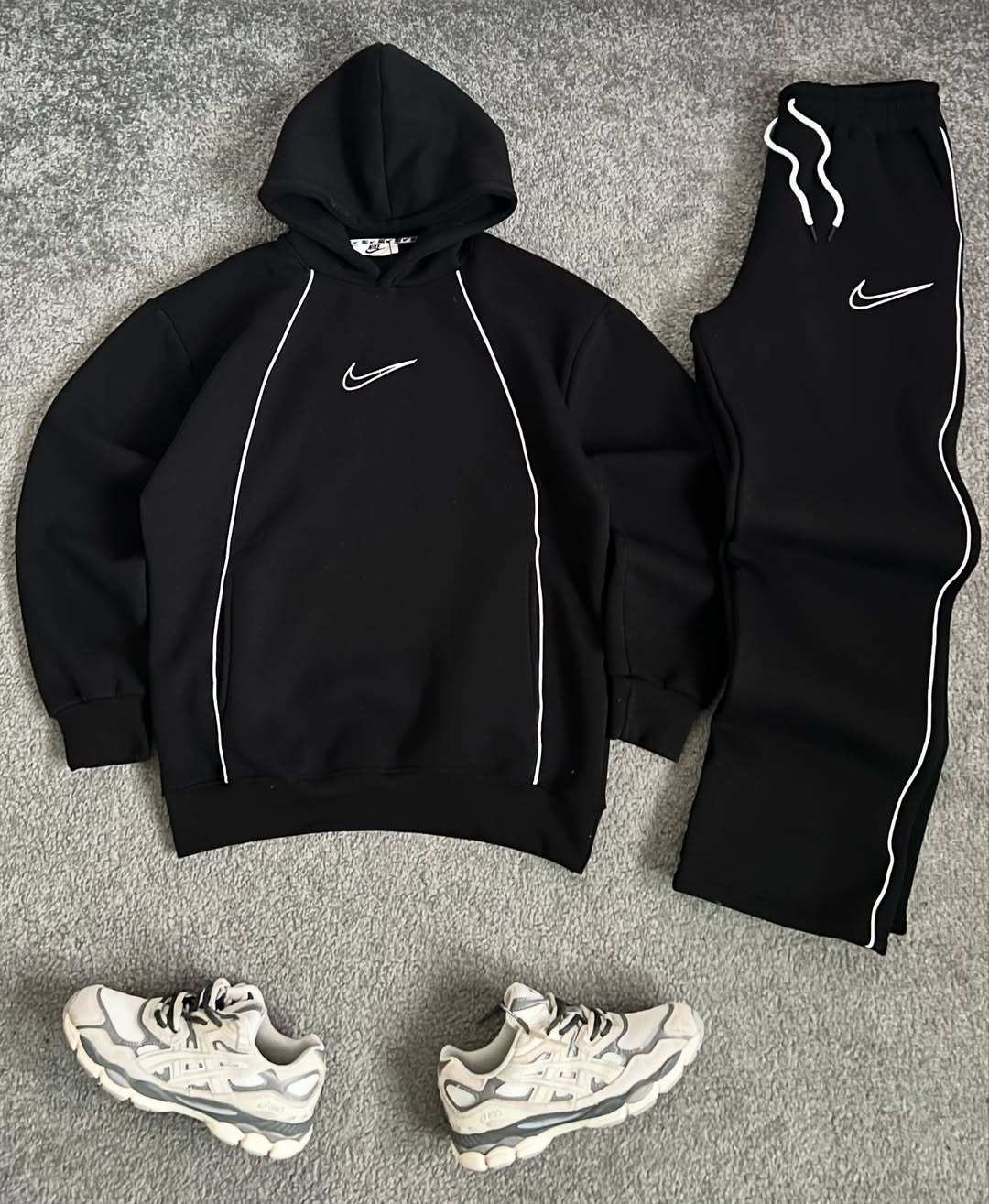 Ensemble Nike