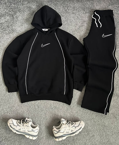 Ensemble Nike