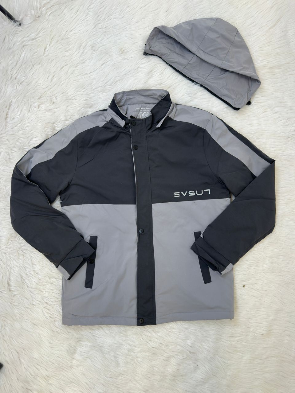 Vest EV
